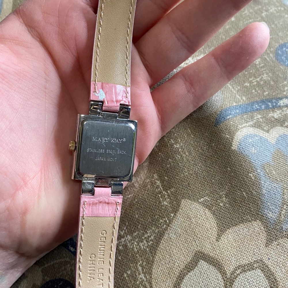 Mary Kay watch - Picture 2 of 2